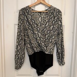 Like New Haute Monde Snakeskin Print Long-sleeve Wrap Bodysuit